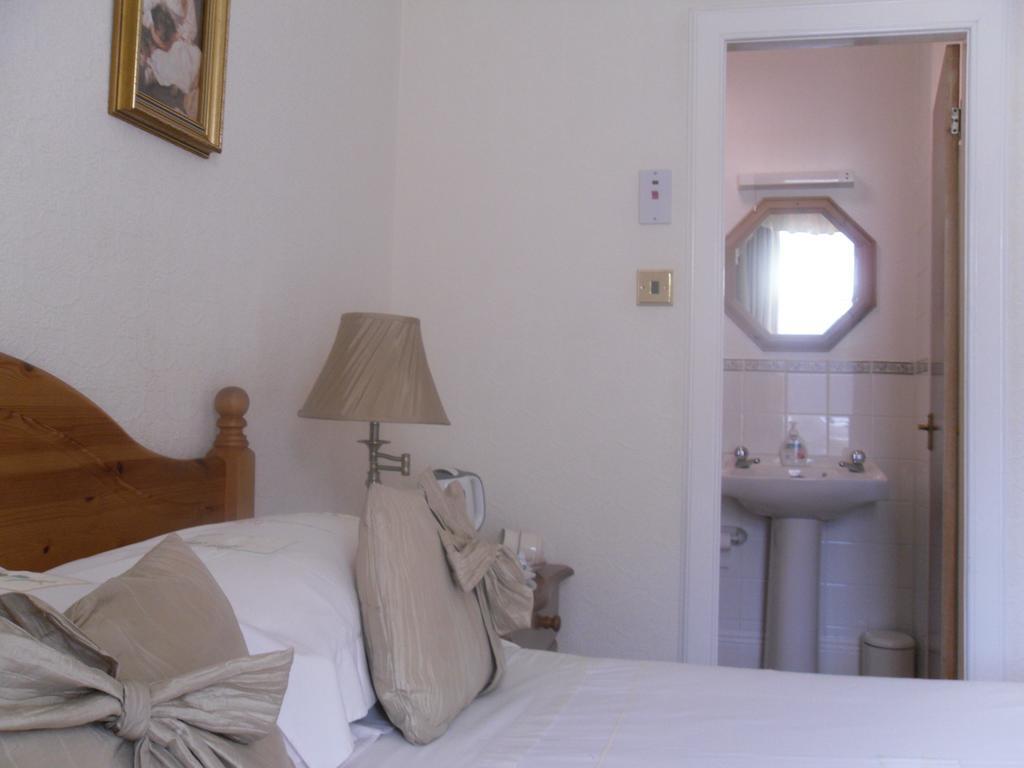 Ardfern Guest House Perth Camera foto