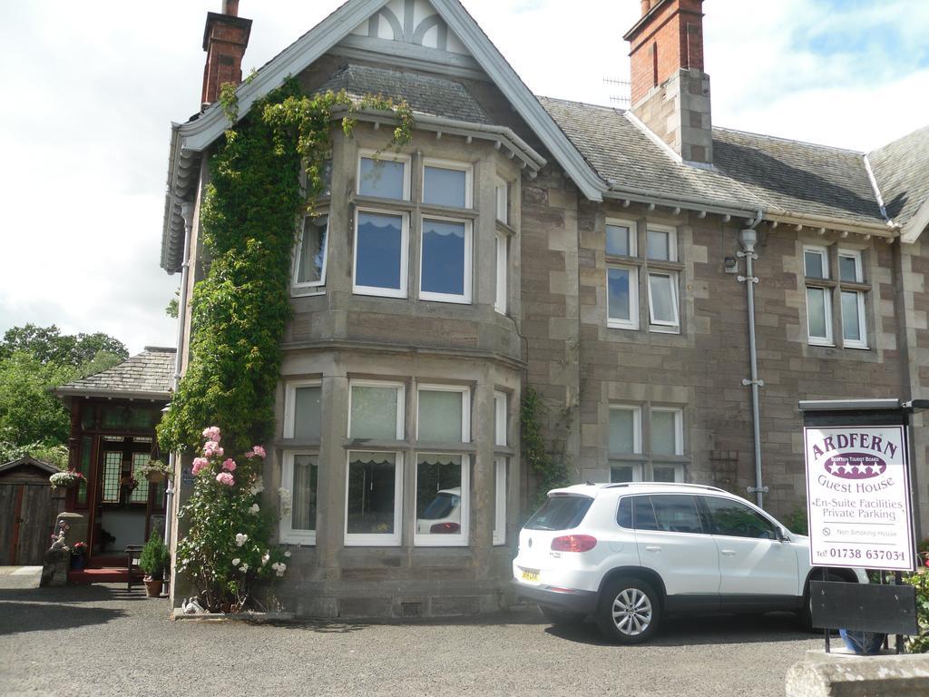 Ardfern Guest House Perth Esterno foto